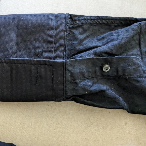 Men's Banana Republic black dress shirt - Picture 6 of 6